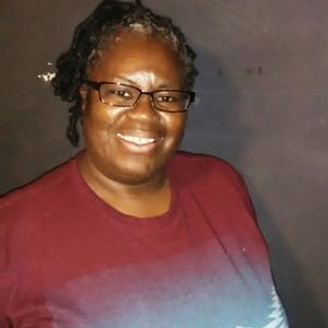 Meet your Posher, Vivian